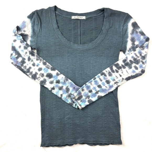 We The Free Women's Blue/Gray Tie-Dye Scoop Neck Long Sleeve Ribbed Top Size XL - Picture 3 of 16